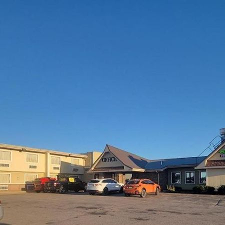 Days Inn By Wyndham West Branch Iowa City Area Luaran gambar