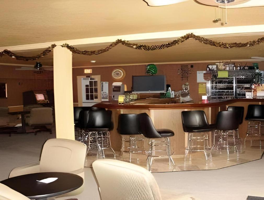 Days Inn By Wyndham West Branch Iowa City Area Luaran gambar