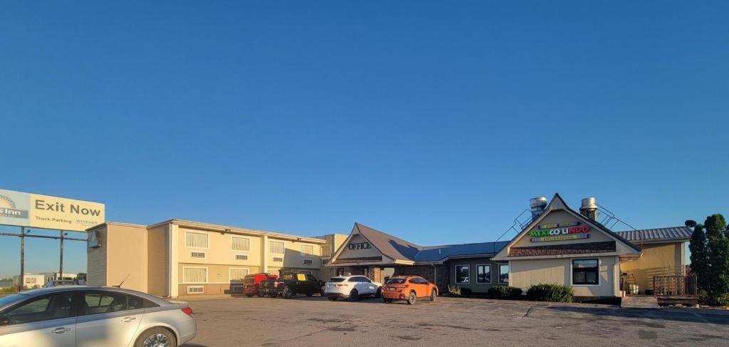 Days Inn By Wyndham West Branch Iowa City Area Luaran gambar