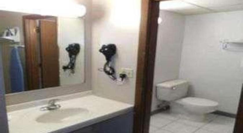 Days Inn By Wyndham West Branch Iowa City Area Luaran gambar