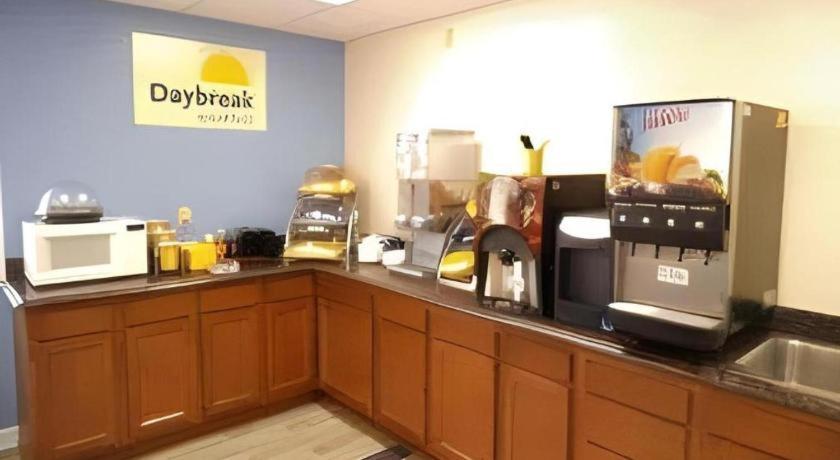 Days Inn By Wyndham West Branch Iowa City Area Luaran gambar