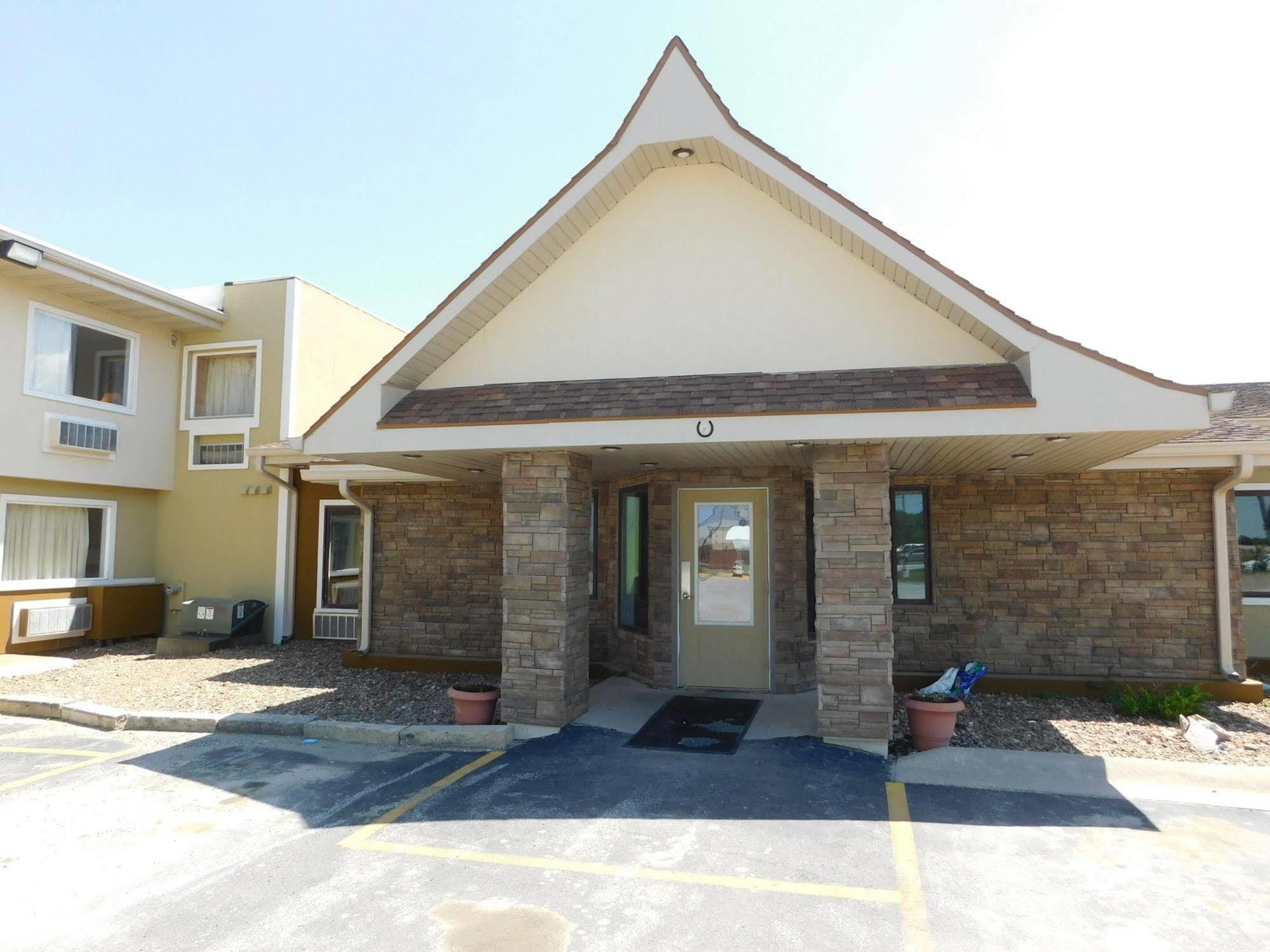 Days Inn By Wyndham West Branch Iowa City Area Luaran gambar