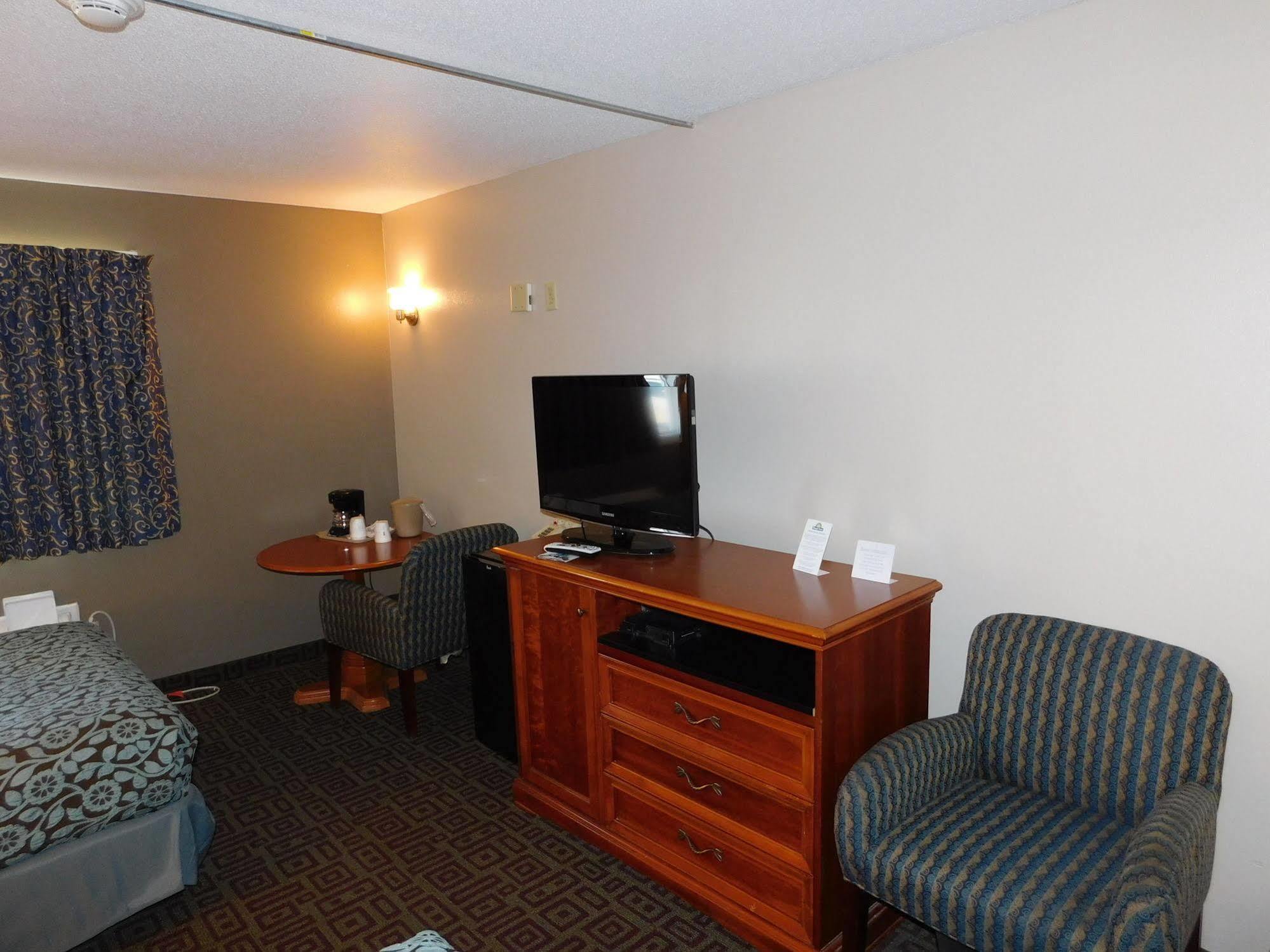 Days Inn By Wyndham West Branch Iowa City Area Luaran gambar